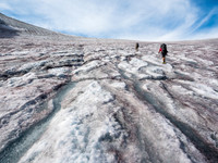 Ascending the Colombia Glacier to our bivy.