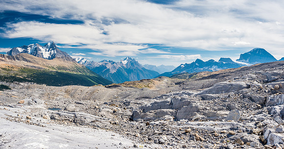 The rock garden before the glacier.