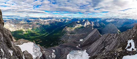 Fantastic views over Burstall Pass and Whistling Rock Peak looking over the two glaciers towards the north.