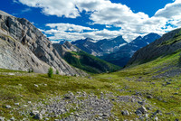 This is the section where the old 11,000ers book recommended going around the spur, visible at left here.
