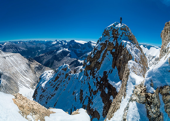 Steven on the exposed summit of Diadem Peak.