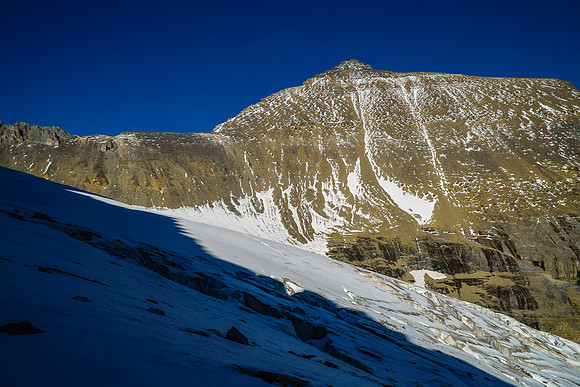 Looking at Mushroom Peak (L) which isn't looking quite as easy as we'd hoped.
