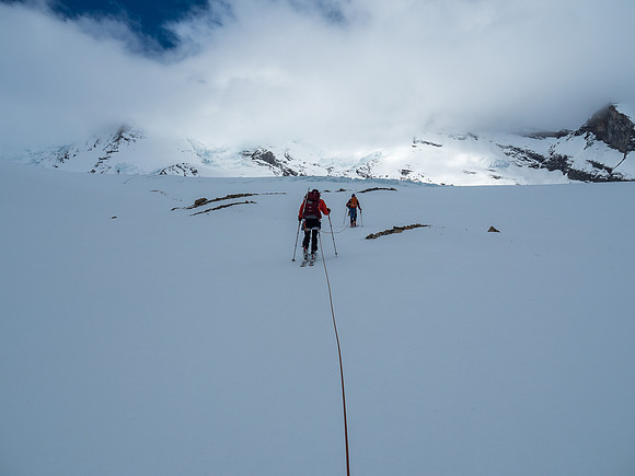 We weren't sure how far west towards the main Robson massif we had to wander before cutting around the Robson Glacier icefall