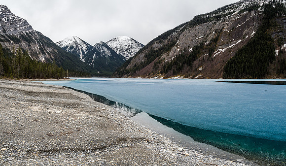 Kinney Lake is starting to look really thin now!