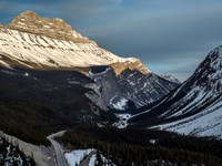 Ski Approach to Hargreaves Shelter (Click to Load Album)