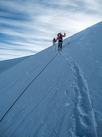 The slope steepened near the "ramp" which led over a slightly open crevasse to the upper bowl just under the RR col.