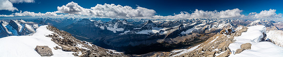 Great views to the west and north include Cirrus and many 11,000ers.