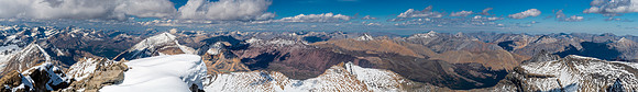 Sunwapta (L) to Willis, Afternoon, MacDonald, Obstruction and even Hangman Peak (R).