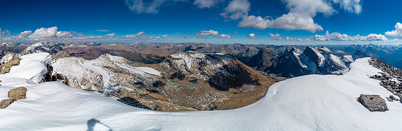 Views east and south off the summit include names such as Strong Winds and Seven Seas and many other unnamed summits.