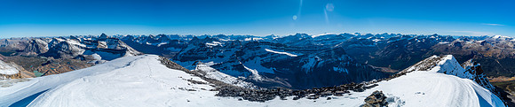 Views south (L) and west (R) from the summit of Willis.