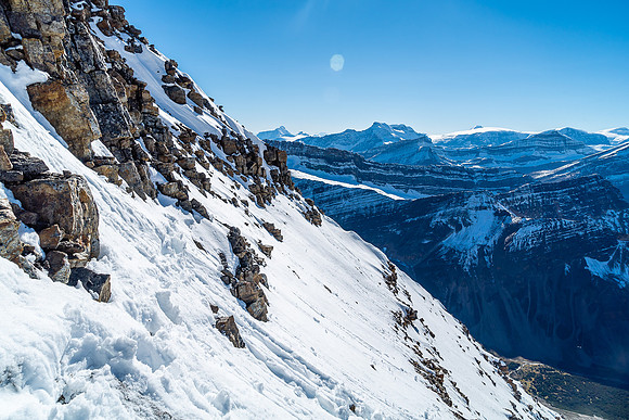 Bypassing a drop off on the south ridge.