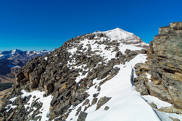 Continuing up the neverending south ridge of Willis.