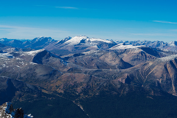 Poboktan is not a small peak either.