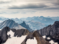 Surprisingly good views over Wake Nambe and Warrior Mountain towards Temperence Peak at right.