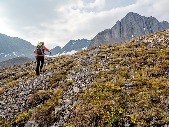 Heading for the peak which is still out of sight at center distance here.