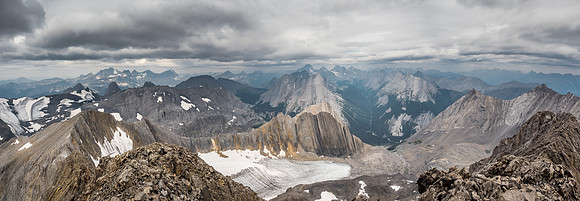 A wide view to the west and north over the Lyautey Glacier and our approach at lower center. Part of the spectacular Northover Ridge hike at far left.