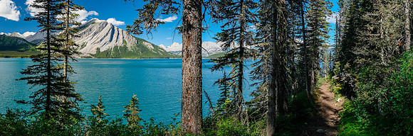 A lovely hike back along Upper Kananaskis Lake.