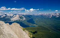 Looking north off the ridge towards Kananaskis Lakes.