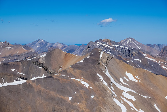 Caterpillar at left with Icefall and Mamen at right cetner.
