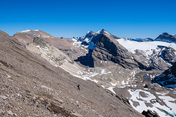 Descending to the col.
