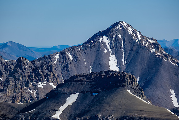 Mamen Peak with Huestis just showing up at fg left.