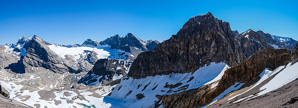 The Recondite col is accessed on snow slopes from lower left.