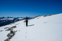 Phil traverses to the summit of Mount Kentigern.