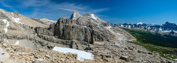 Views back down the SW ridge towards Clearwater.