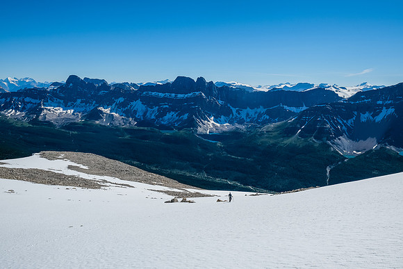 Descending to the Siffleur Valley.