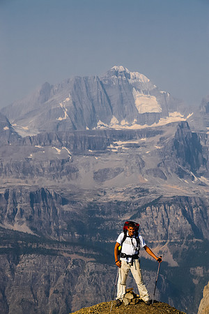 Jon has one foot in British Columbia (L) and the other in Alberta (R)! King George makes us feel small.