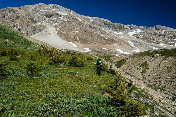 Backpacking into the bowl between Kentigern and Clearwater.