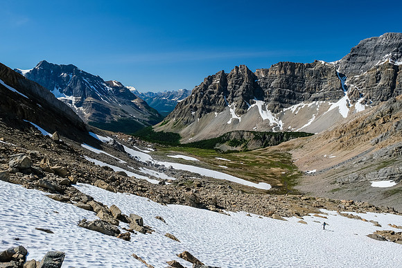 Phil ascends the west side of Quartzite Col.