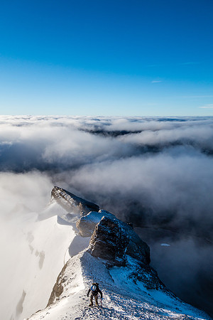 Above the crux, the last scree slope to the summit and our views are going to be AMAZING.