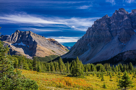Noseeum rises over Mosquito Creek. Puzzle Peak to our right here.