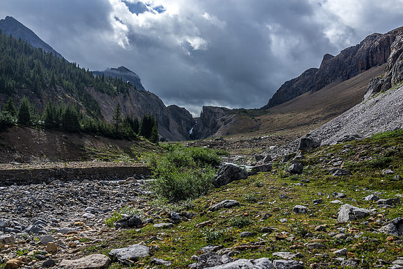 Looking back at the first big elevation loss after descending from Dolomite Pass.