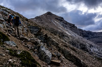 Starting our access to the SW ridge from our bivy site.