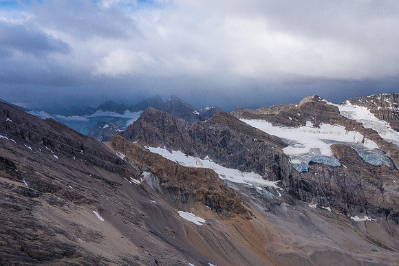 Scrambling the SW ridge.