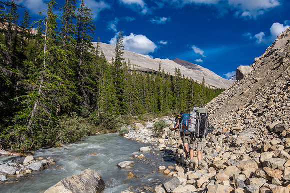 Boulder and bushwhacking alongside Recondite Creek.
