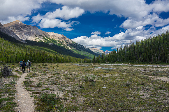 Soon we'll catch our first glimpses of Isabella Lake.