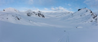 Approaching Peyto with Baker, Tilly and Trapper on the left.