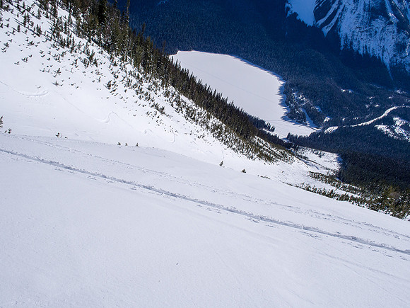 Now, THAT is a slide path! If you look very carefully you can spot Kev Papke far below.