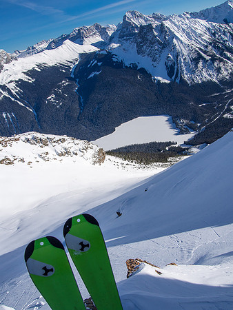 Oh yeah! My skis are getting twitchy just looking at that slope. Let's rock 'n roll...