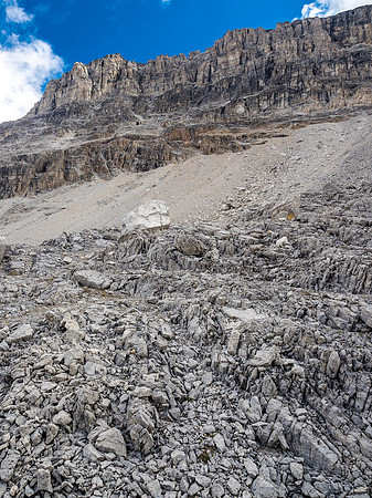 The most dangerous terrain is the gully through the lighter colored cliff band which is even looser and steeper than the rest of the face.