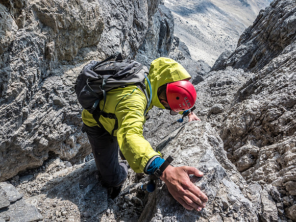 More delicate downclimbing in the gully.