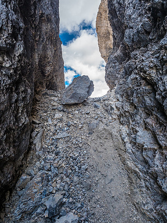 The top of our first gully is obviously NOT the place to access the summit from!