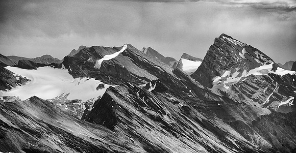 Cataract Peak is a near-11,000er located to the south - and also in a lovely, remote area of the Siffleur Wilderness.
