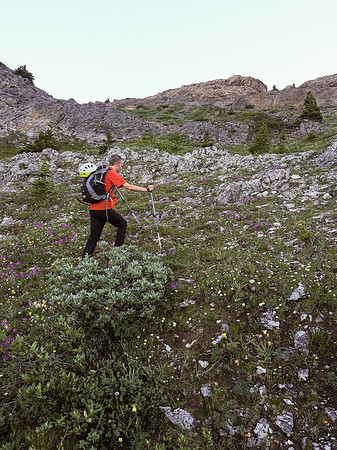 A steep hike up Helen Ridge.