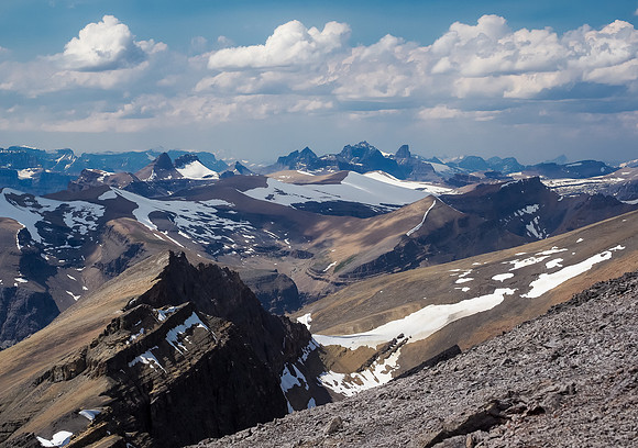 Looking north towards Mount Murchison with Noyes at left and Conical in the foreground right of center.