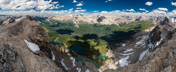 Looking across the Siffleur River Valley from the second summit of the day.