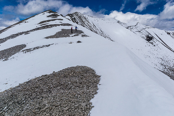 Ascending the west ridge of Wapiti Mountain to the summit.